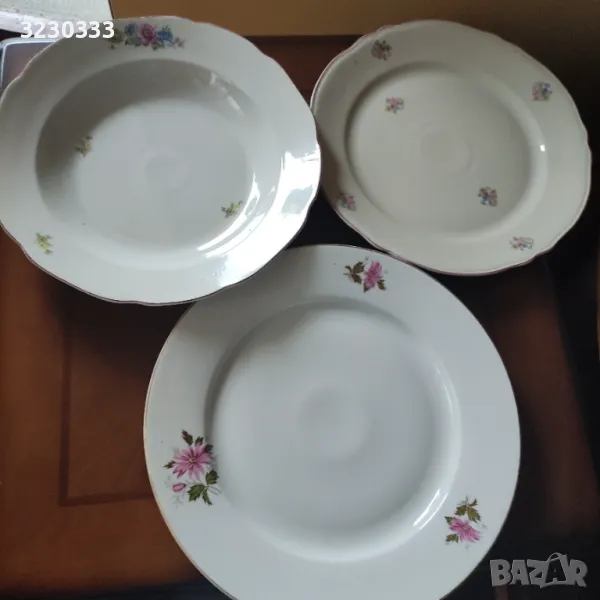   Порцеланови плата стари, снимка 1