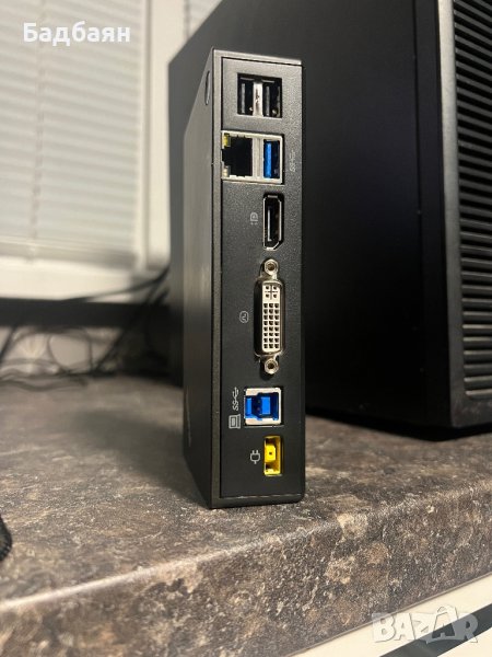 Докинг станция ThinkPad USB 3.0 Pro Dock (40A7), снимка 1