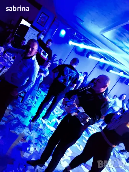 DJ, Озвучаване, Музика на живо, Осветление и сцена, Бузуки на живо, снимка 1