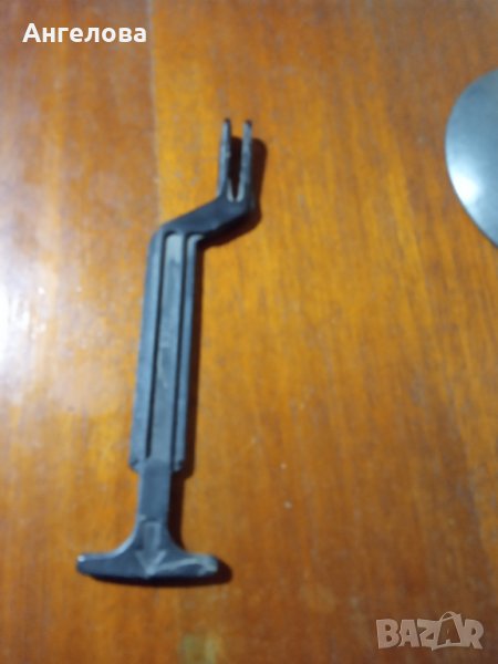 Ръчка за преден капак за Пасат 4, снимка 1