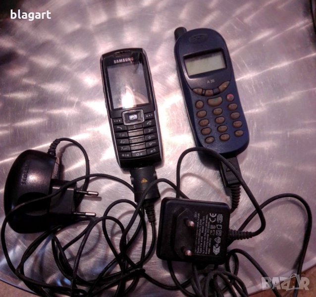 стари моб.апарати, снимка 1