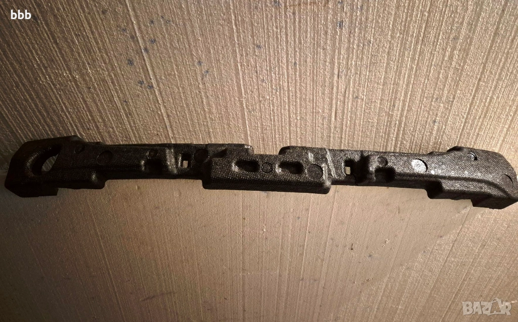 Греда уплътнителна предна броня KIA CEED 2018-  86520J7000, снимка 1