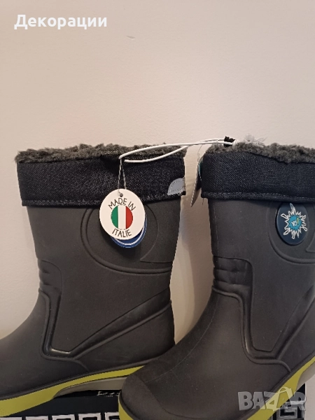 нови детски ватирани гумени светещи ботуши , снимка 1
