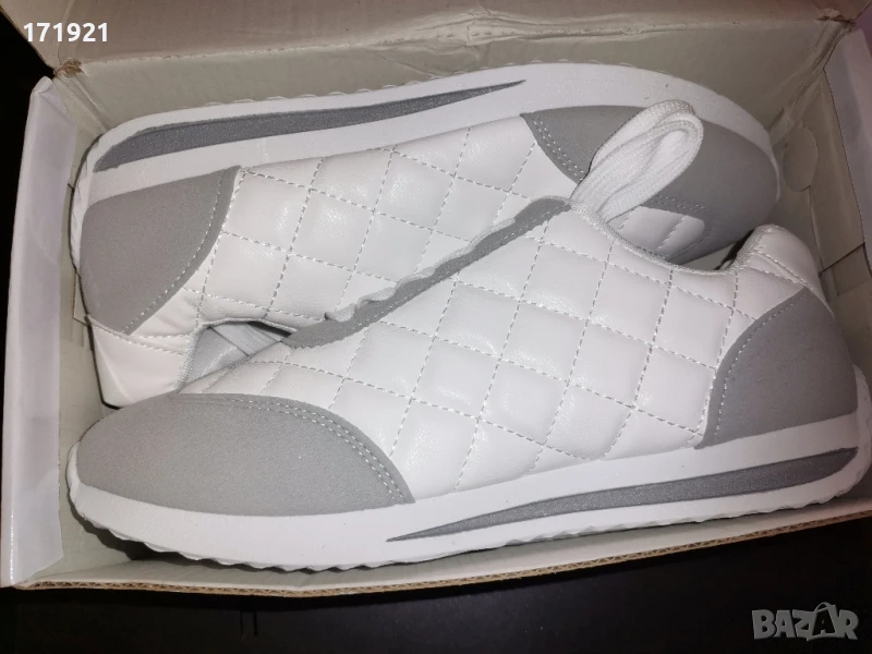 Нови маратонки номер 39, снимка 1