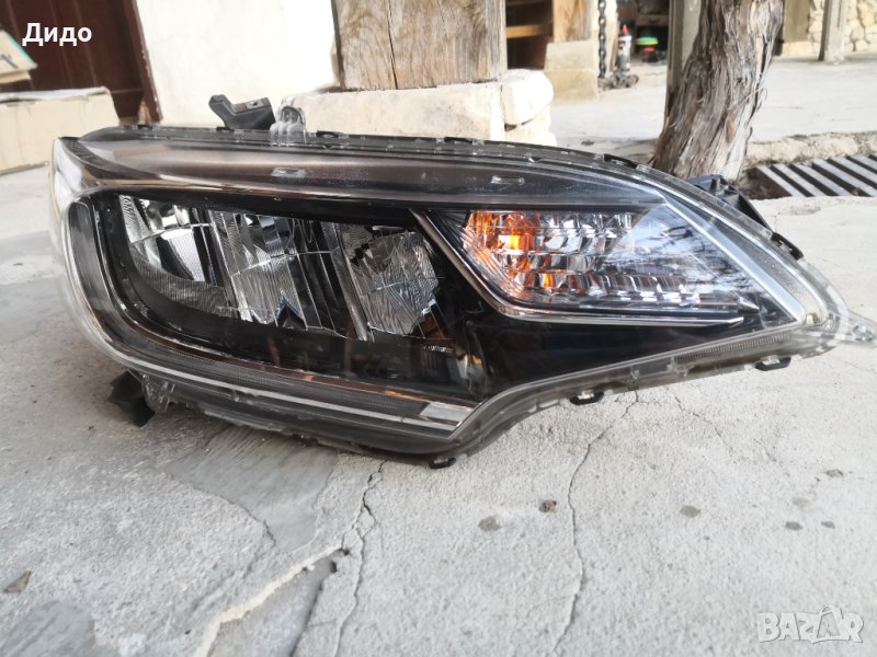 Фар Honda Jazz десен LED 2015-2019/Фар Honda Fit Оригинален , снимка 1