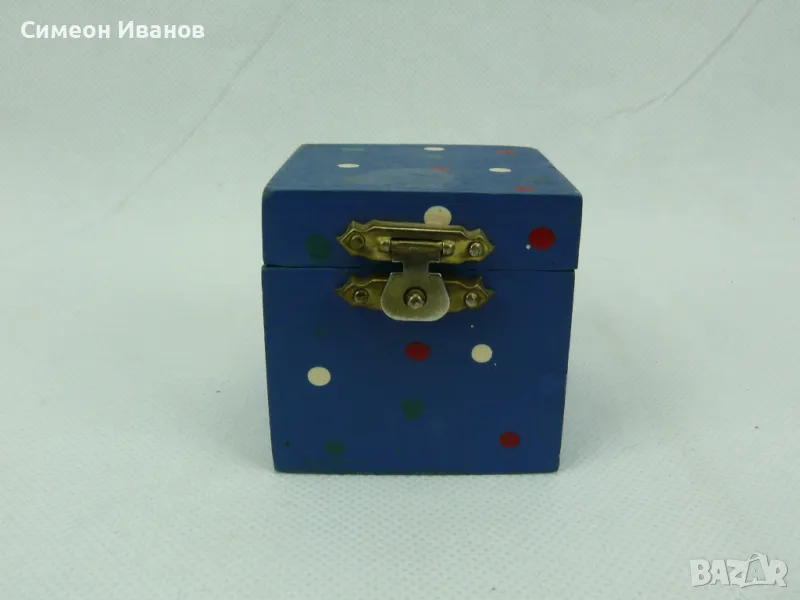  Интересна малка дървена кутия #2255, снимка 1
