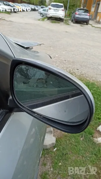 Огледало странично и трети стоп за Нисан Алмера Тино / Nissan Almera Tino, снимка 1