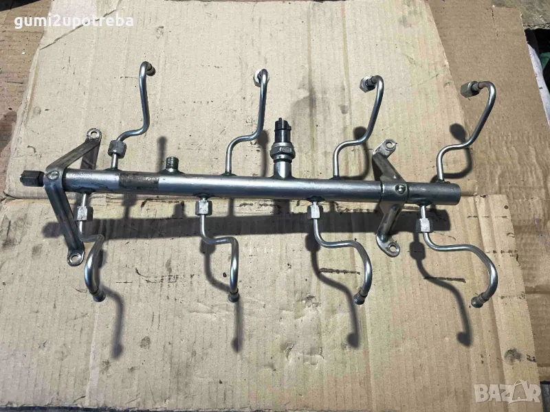 Горивна Рейка 94811011502 Porsche Cayenne 957 4,8I V8, снимка 1