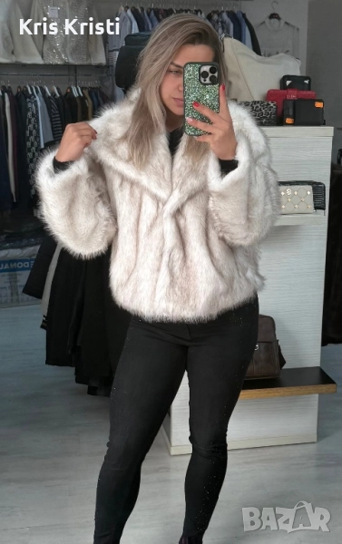Бяло пухкаво яке , снимка 1