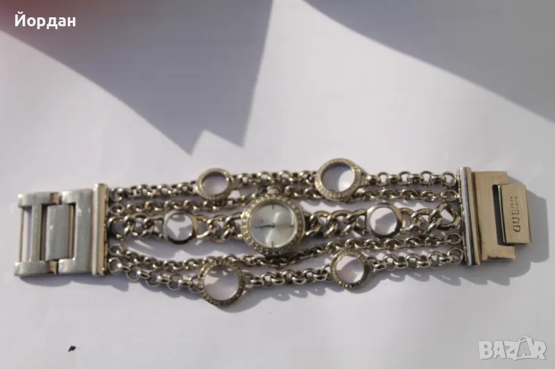 Дамски часовник гривна ''Guess'', снимка 1