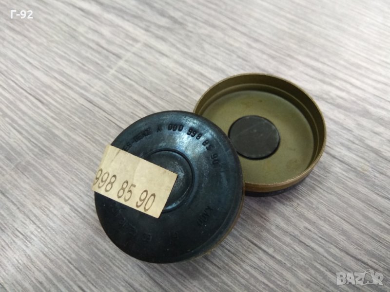 A0009988590**NEU**MERCEDES-BENZ**КАПАЧКА ЗА СКОРОСНА КУТИЯ**, снимка 1