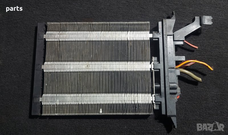 Радиатор Парно Голф 5 - Печка - Нагревател Сеат - Ауди - Шкода - 1K0963235 N, снимка 1