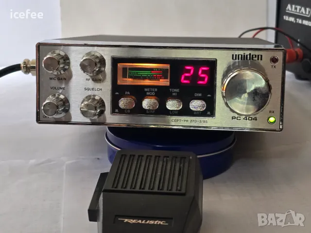 Uniden PC -404 CB радиостанция