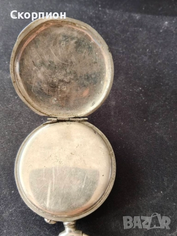 Швейцарски джобен часовник с посребрени капаци - ПЕРФЕКТЕН, снимка 10 - Джобни - 48836548