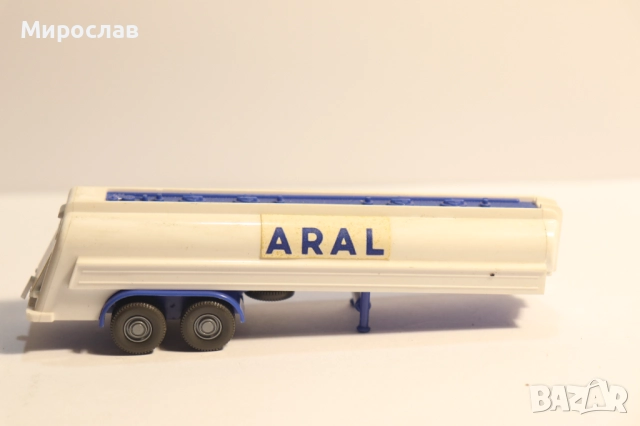 WIKING H0 1/87 ARAL ЦИСТЕРНА РЕМАРКЕ КАМИОН МОДЕЛ, снимка 4 - Колекции - 52489755
