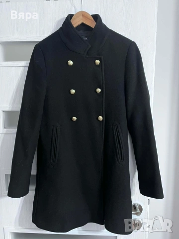 Палто Zara , снимка 2 - Палта, манта - 53412599