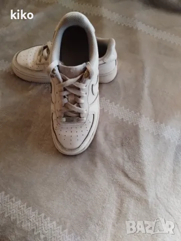 Маратонки NIKE juniors AIR FORCE 1 Eur 36, снимка 5 - Детски маратонки - 45806514