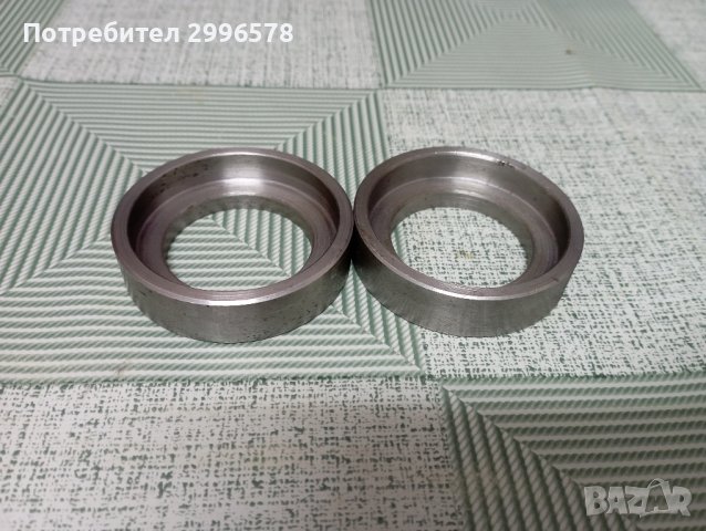 М72 Урал Днепр К750 лагерни гнезда за предница ( лагерно гнездо  рама трипътници )