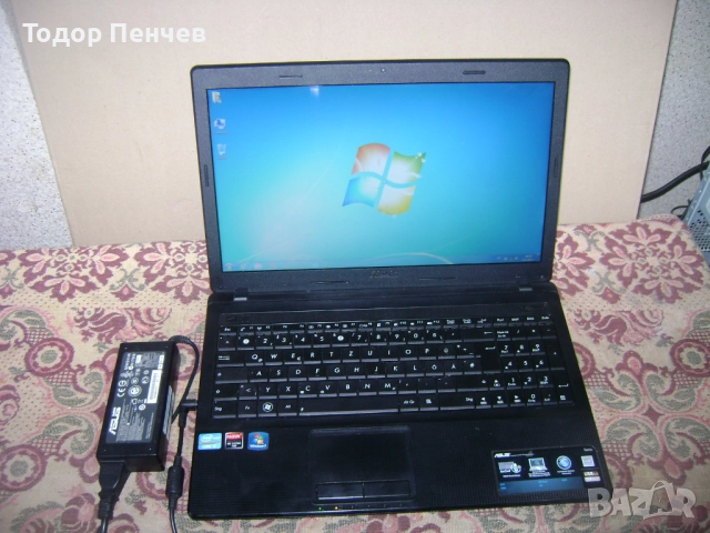 Asus K54HR - Core i3, 8 GB RAM, 500 GB HDD, Зарядно, снимка 1