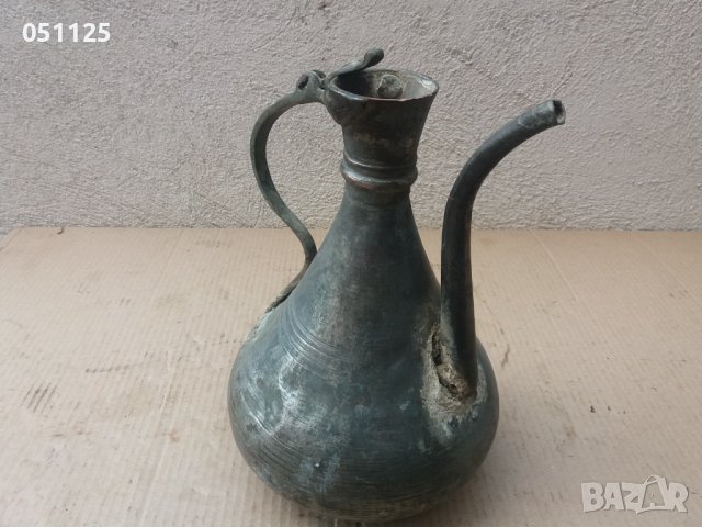 Кован меден възрожденски ибрик , снимка 3 - Антикварни и старинни предмети - 36649145