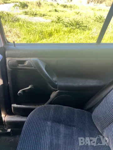 Vw Golf 3 1.8 бензин НА ЧАСТИ , снимка 18 - Автомобили и джипове - 50144385