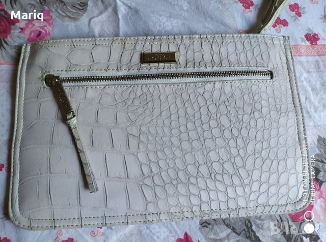 Чанта тип клъч на Манго дамска чанта плик , снимка 1 - Чанти - 26484479