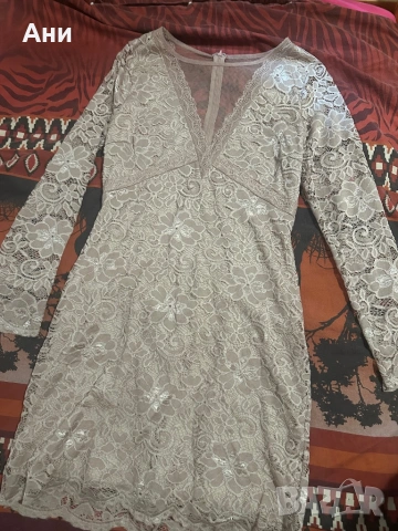 Дантелена рокля  м