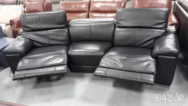 Черен кожен извит диван тройка с електрически релакс механизъм, снимка 2 - Дивани и мека мебел - 40284596