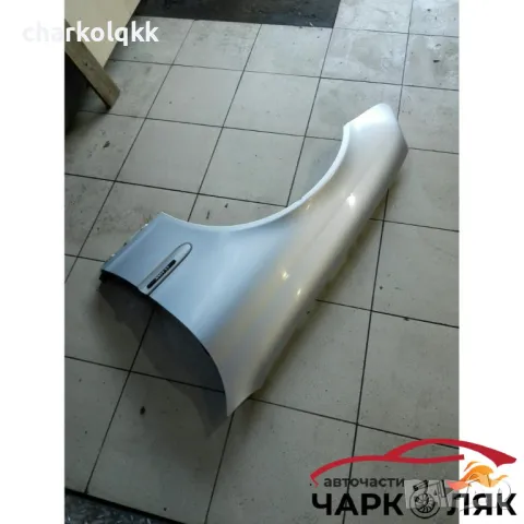 Калник ляв Мерцедес Ц220 w203, снимка 2 - Части - 47875796