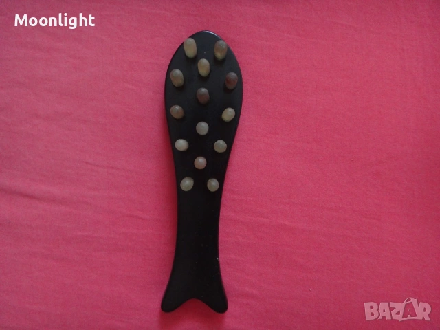 Нова интересна четка за коса и скалп, за разресване, масаж и акупунктура, снимка 2 - Аксесоари за коса - 53122776