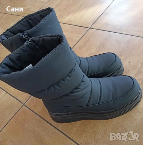 Олекотени Дамски боти, снимка 3 - Дамски боти - 38812563