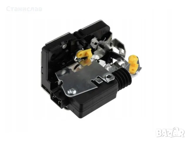 Dacia Duster MK1 Брава за задна дясна врата