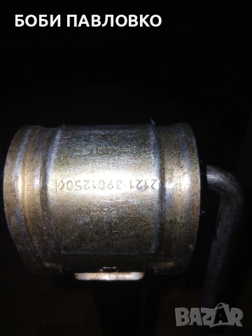 Оргинален винтов крик лада нива, снимка 2 - Аксесоари и консумативи - 51971806