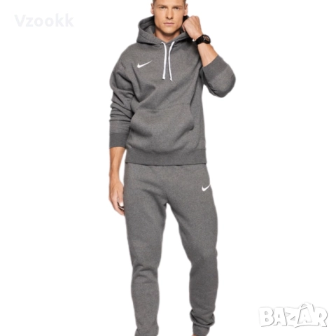 Мъжки комплект Nike Club | M размер, снимка 2 - Спортни дрехи, екипи - 52887796