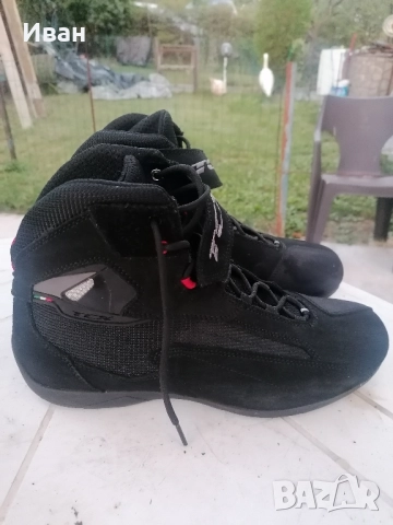 продавам мото боти TCX Pulse , снимка 2 - Аксесоари и консумативи - 51712669