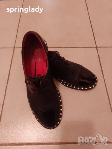 Дамски обувки