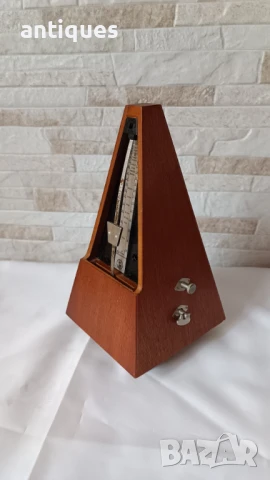 Метроном - System Maelzel - Made in GDR - 1960"г., снимка 3 - Антикварни и старинни предмети - 50625233
