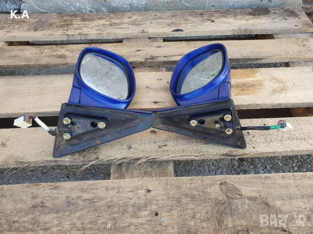 Огледала Toyota Rav4 1, снимка 3 - Части - 47368296