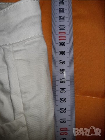 Бели летни дънки, оригинален модел на MOHITO, снимка 11 - Дънки - 27065859