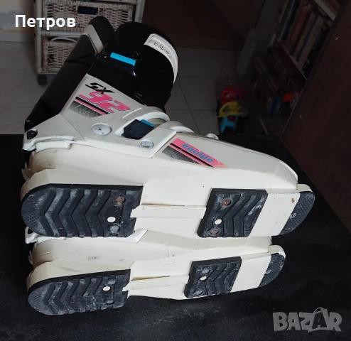  Висок клас ски обувки Salomon, 43, снимка 6 - Зимни спортове - 53130993