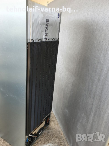 Bauknecht Хладилник  за вграждане , снимка 4 - Хладилници - 36527583