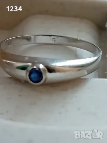 Златен пръстен със сапфир бяло злато 14 карата, снимка 3 - Пръстени - 50193343
