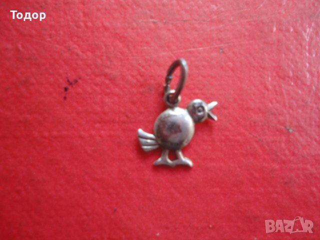 Сребърна висулка медальон врабче 835 , снимка 2 - Колиета, медальони, синджири - 40699483