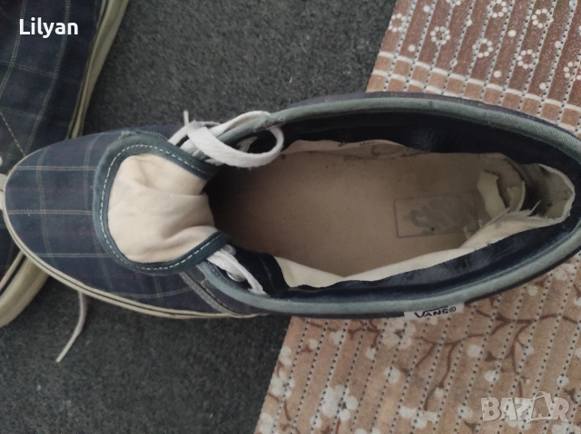 VANS MEN  NAVY Plaid MID SKATEBOARDING SHOES , снимка 5 - Кецове - 52670882