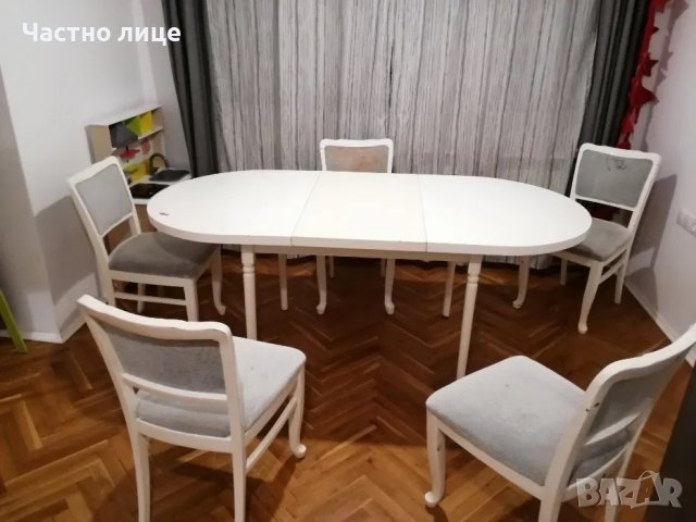Продавам масивна трапезна разтегателна маса и пет стола., снимка 2 - Маси - 38867848