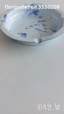 Пепелник метален, снимка 2 - Аксесоари за кухня - 51039621