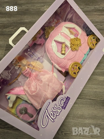 кукла с кон и каляска 