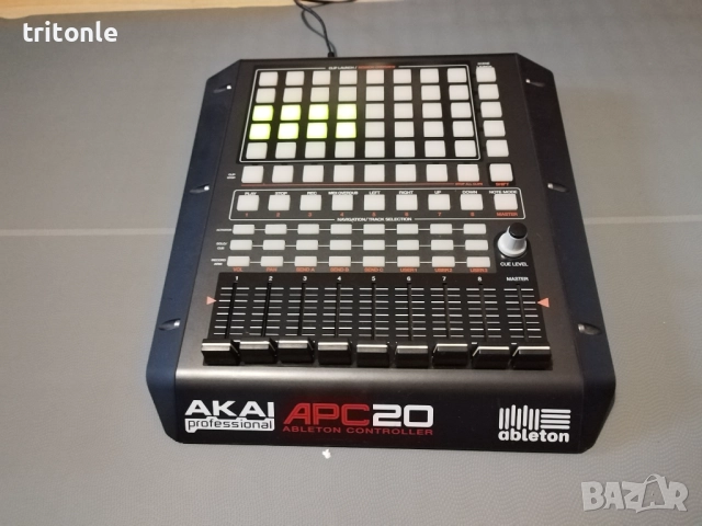 Продавам AKAI APC 20, снимка 4 - Синтезатори - 52513876