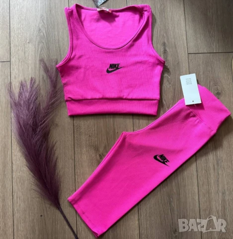 дамски екипи Nike , снимка 5 - Спортни екипи - 50626820