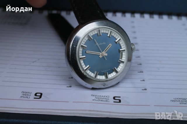 Рядък модел часовник ''Ракета'' 43 мм, снимка 3 - Антикварни и старинни предмети - 40350267